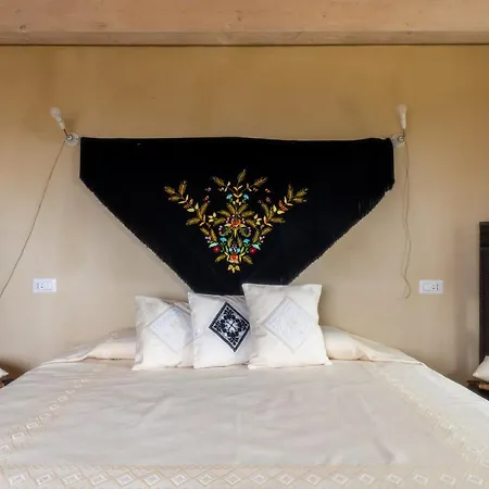 Is Perdas Rural Retreat & Курортный комплекс Gergei